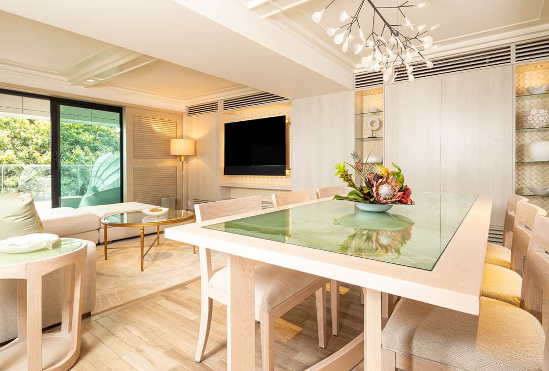suite slider jade living area