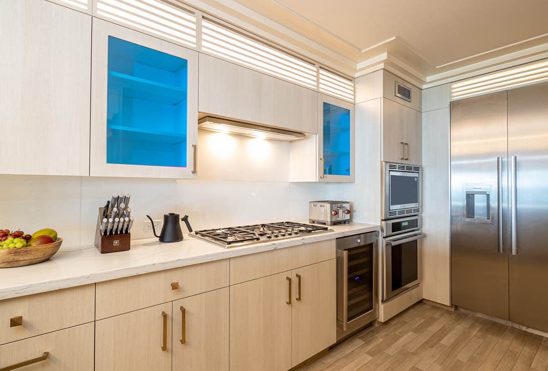 suite slider saphire kitchen